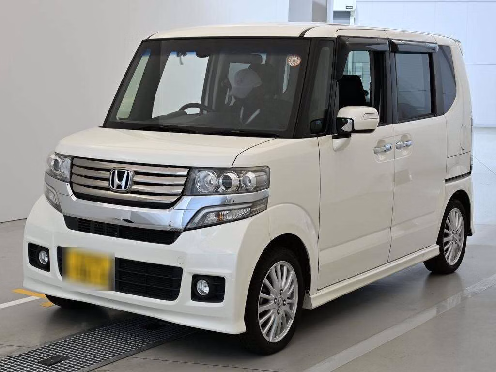 HONDA N-BOX