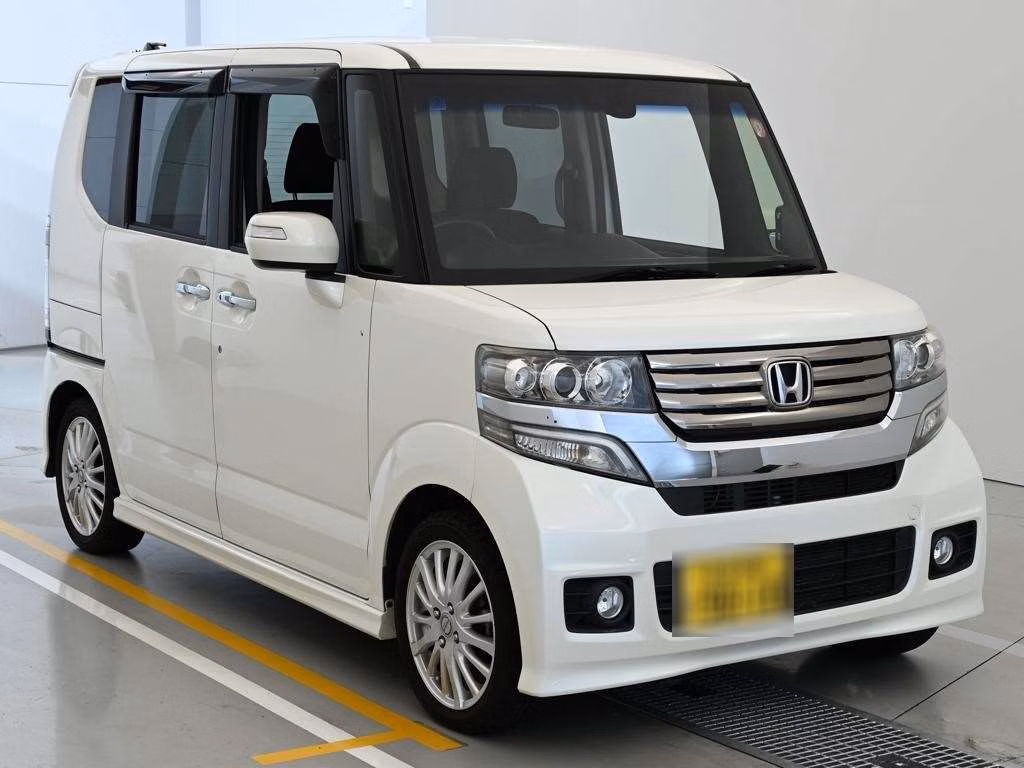HONDA N-BOX