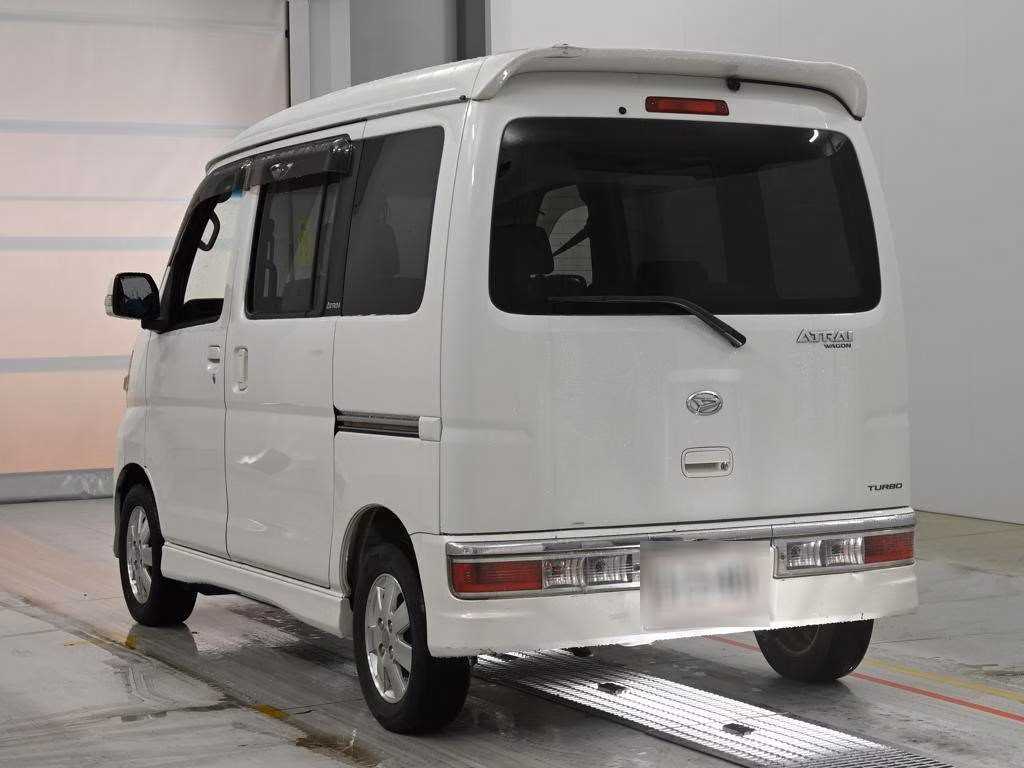 DAIHATSU ATRAI