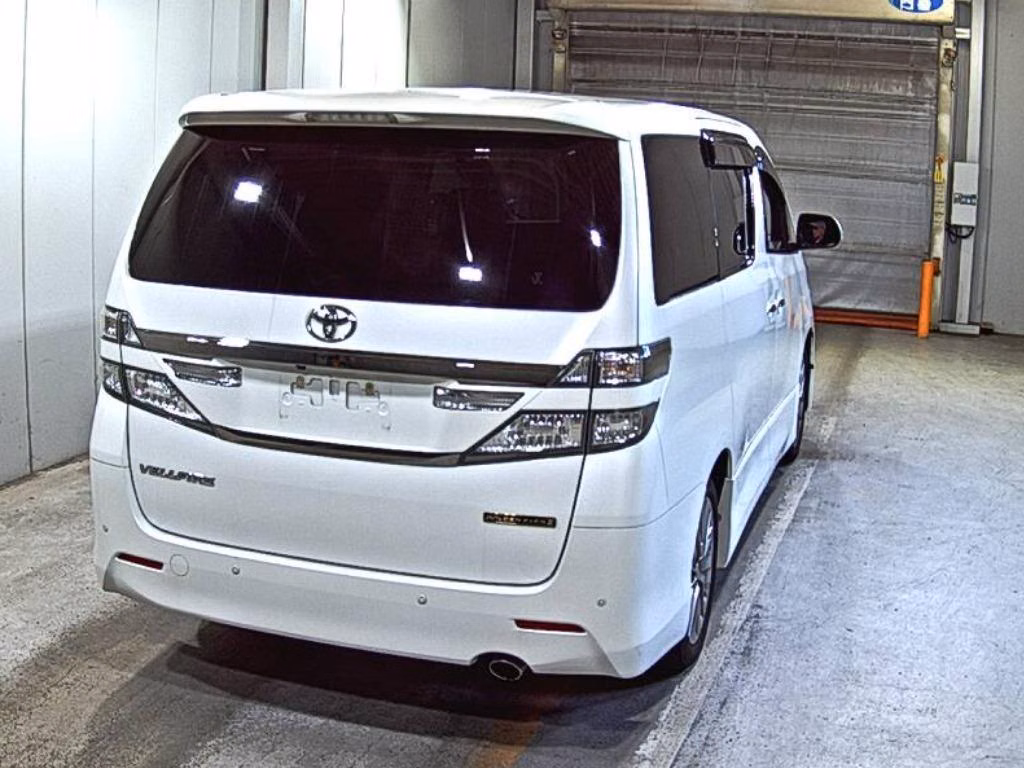 TOYOTA VELLFIRE