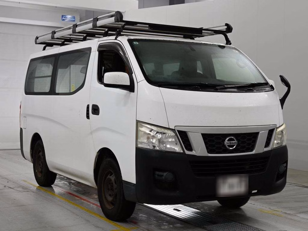 NISSAN NV350 CARAVAN