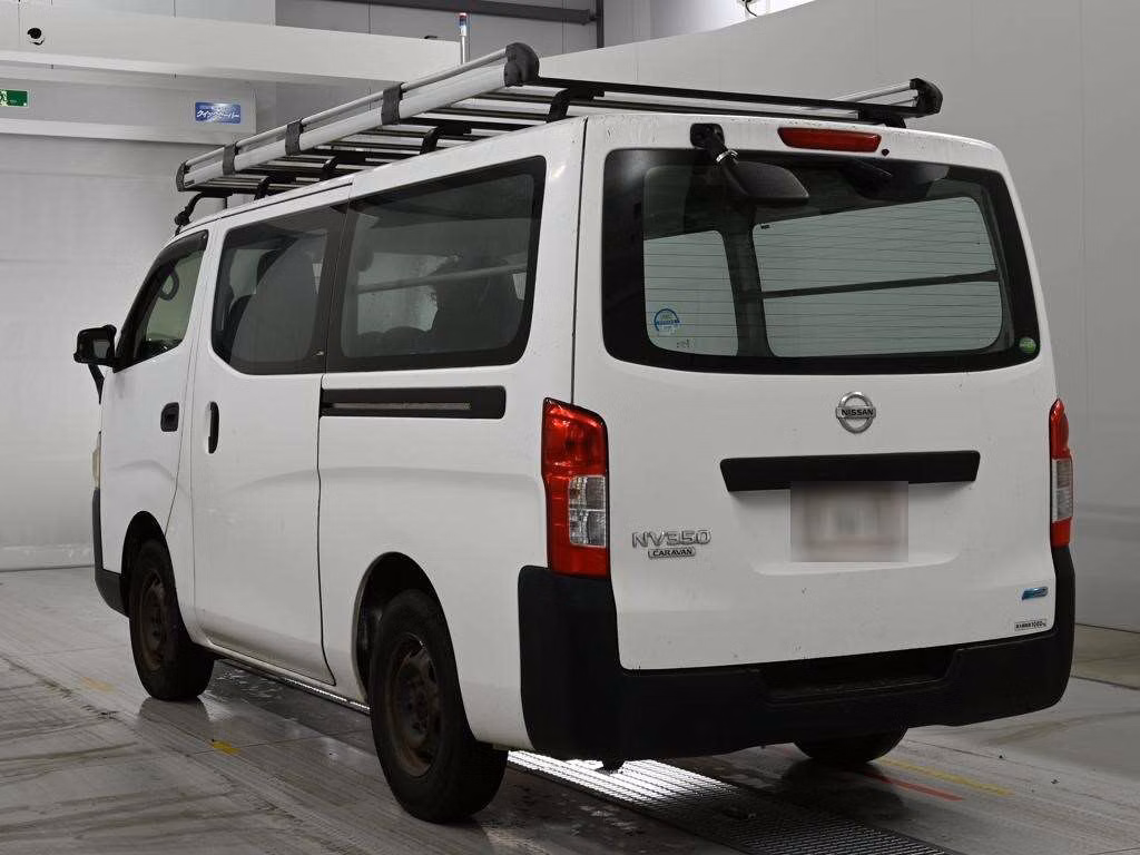 NISSAN NV350 CARAVAN