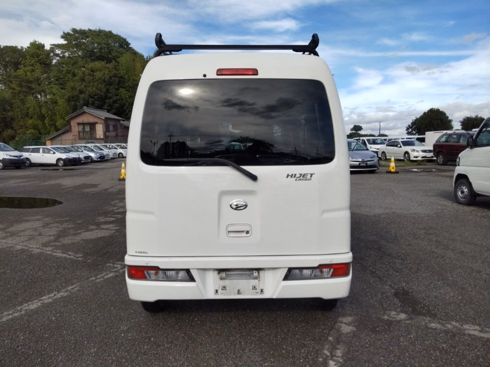 DAIHATSU HIJET