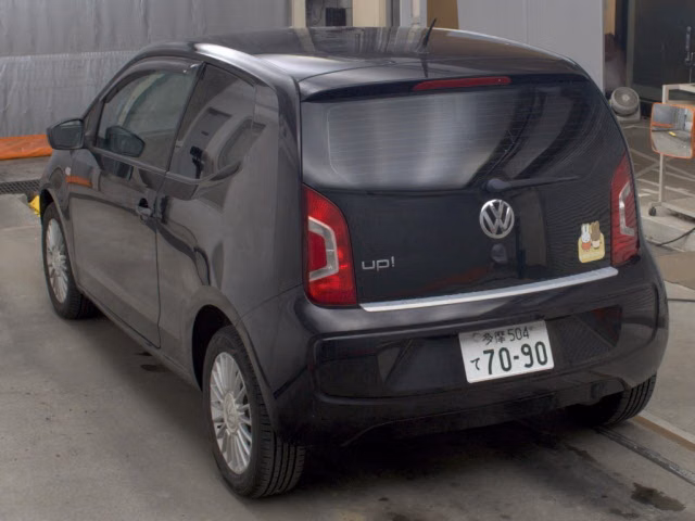 VOLKSWAGEN UP!
