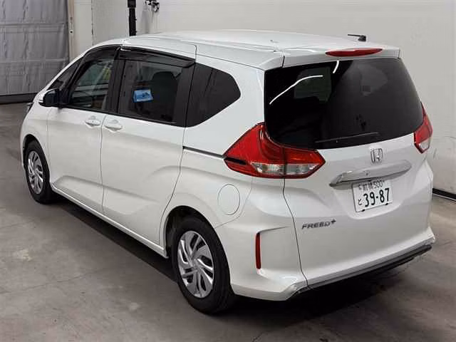 HONDA FREED+