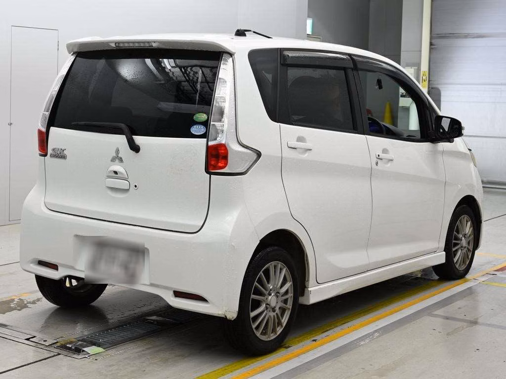 MITSUBISHI EK CUSTOM