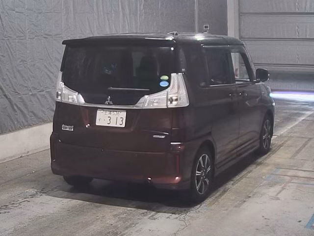 MITSUBISHI DELICA D:2