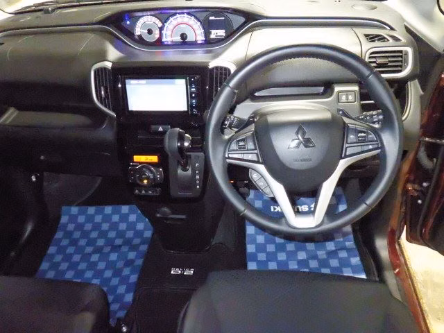 MITSUBISHI DELICA D:2