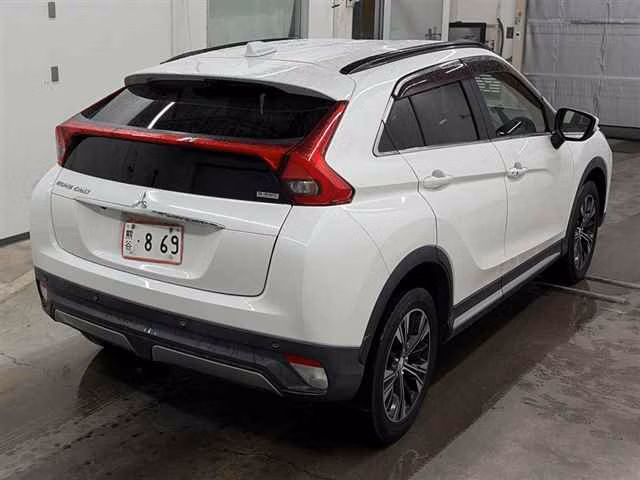 MITSUBISHI ECLIPSE CROSS