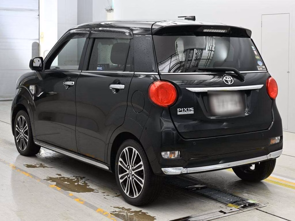 TOYOTA PIXIS JOY