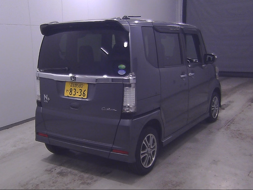 HONDA N-BOX+