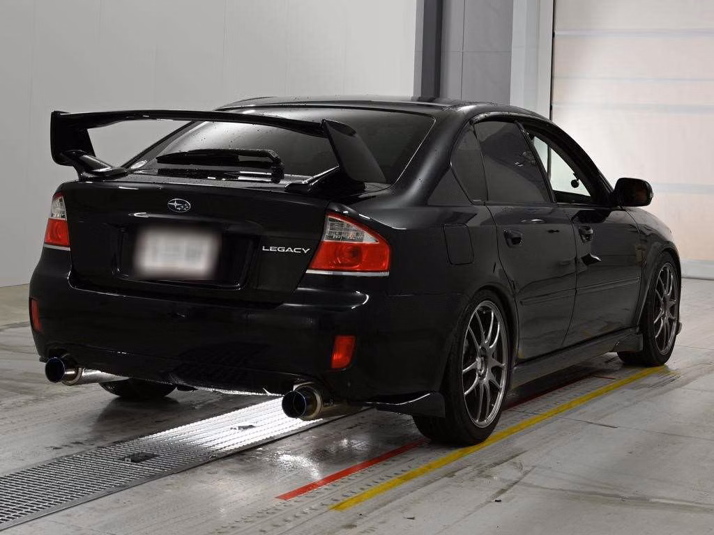 SUBARU LEGACY B4