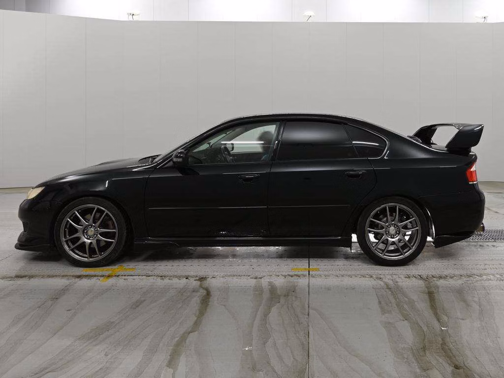 SUBARU LEGACY B4