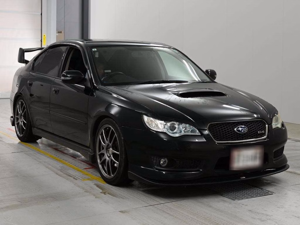 SUBARU LEGACY B4