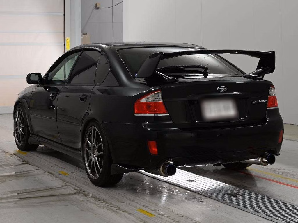 SUBARU LEGACY B4