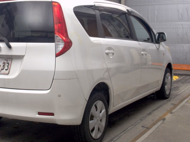 TOYOTA PASSO SETTE