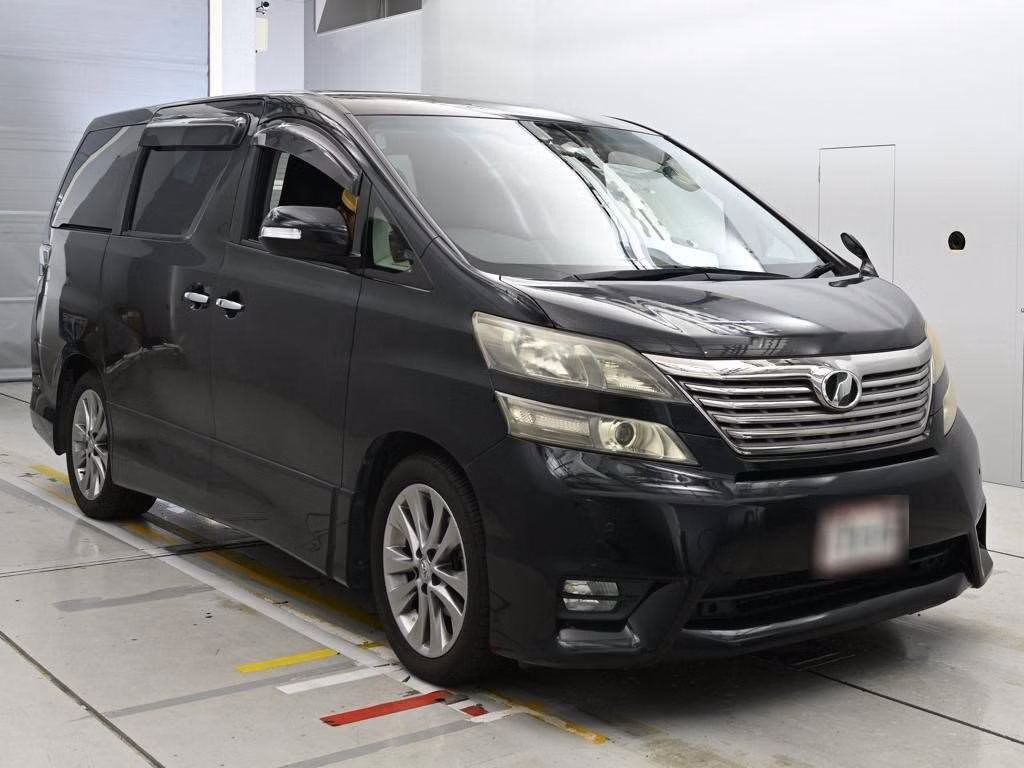 TOYOTA VELLFIRE