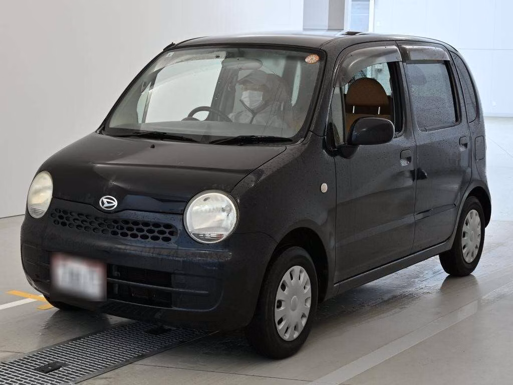 DAIHATSU MOVE LATTE