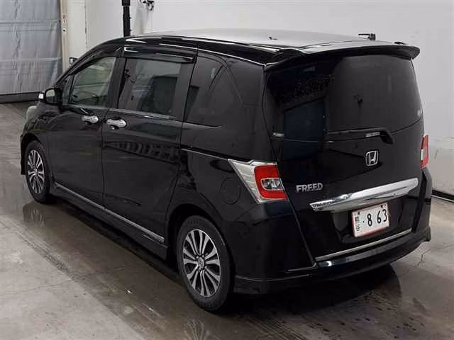 HONDA FREED