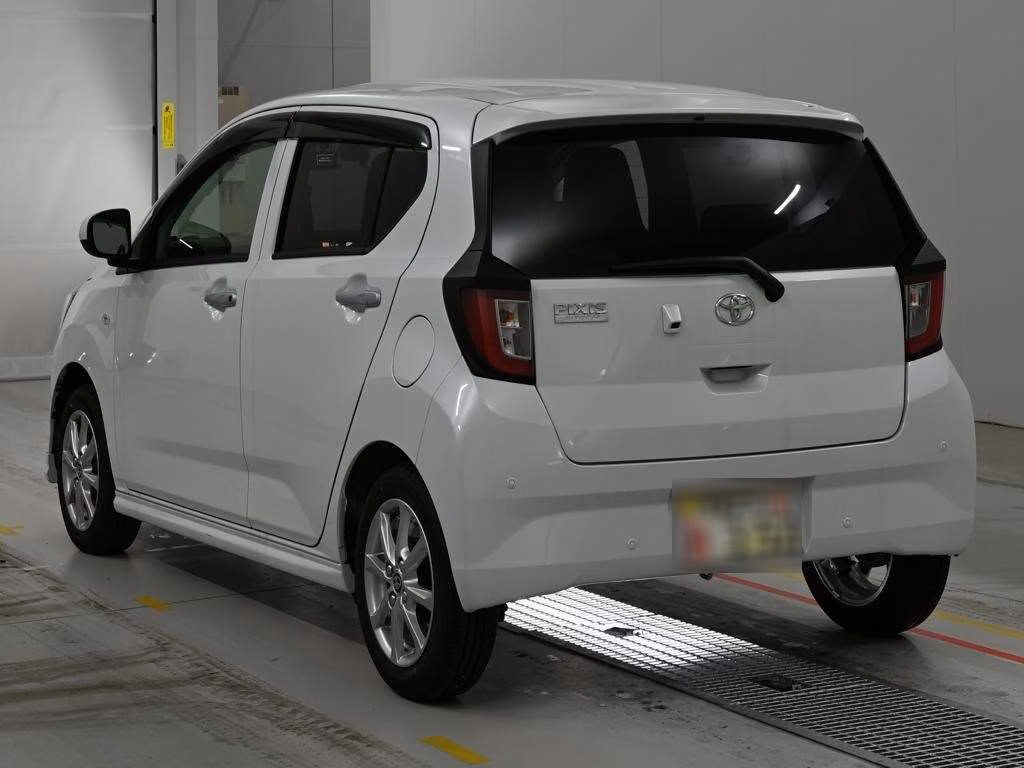 TOYOTA PIXIS EPOCH