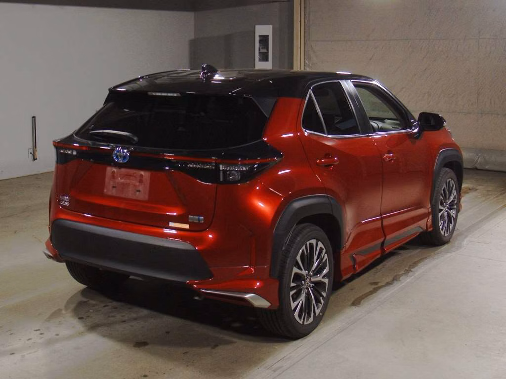 TOYOTA YARIS CROSS