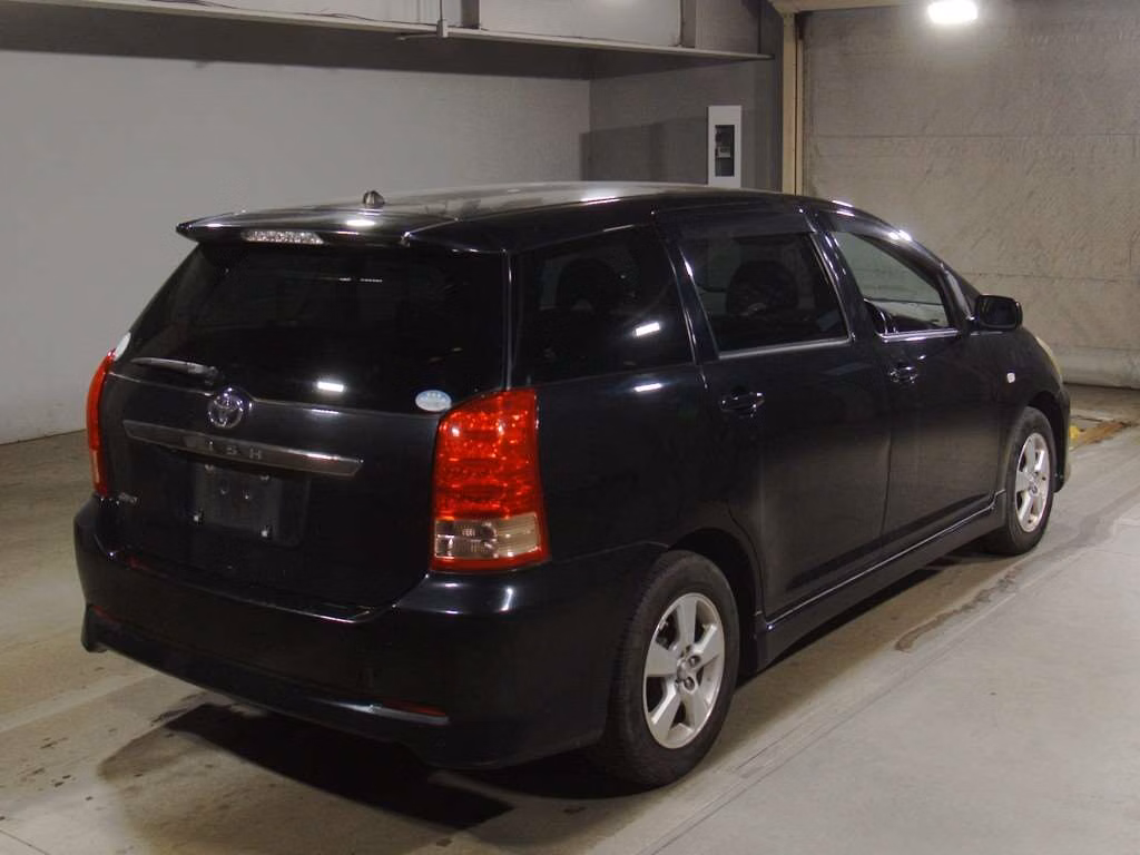 TOYOTA WISH