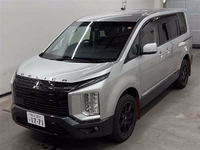 MITSUBISHI DELICA D:5