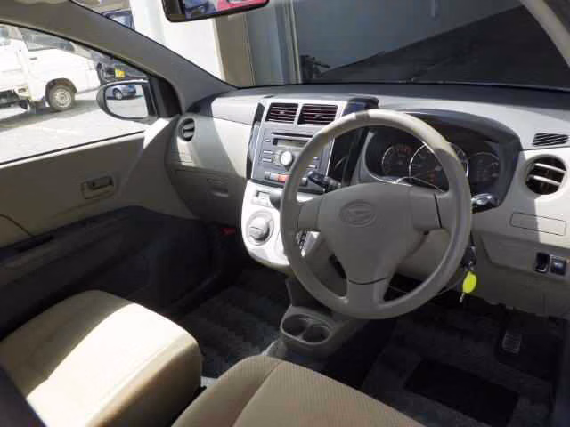 DAIHATSU MIRA