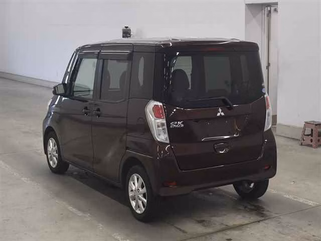 MITSUBISHI EK SPACE