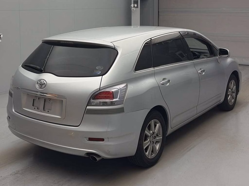 TOYOTA MARK X ZIO