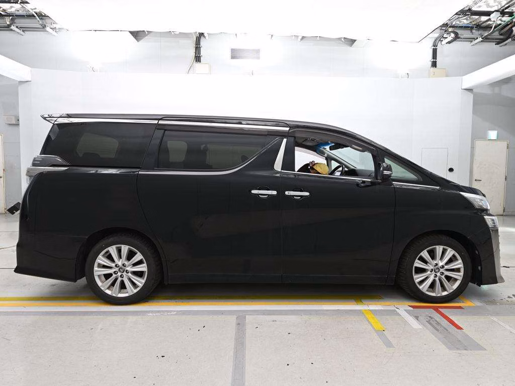 TOYOTA VELLFIRE