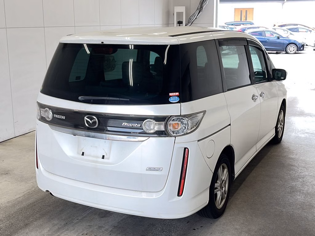 MAZDA BIANTE