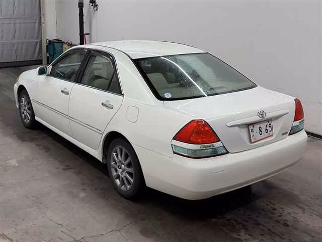 TOYOTA MARK II