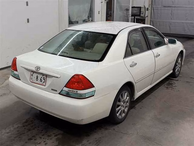 TOYOTA MARK II