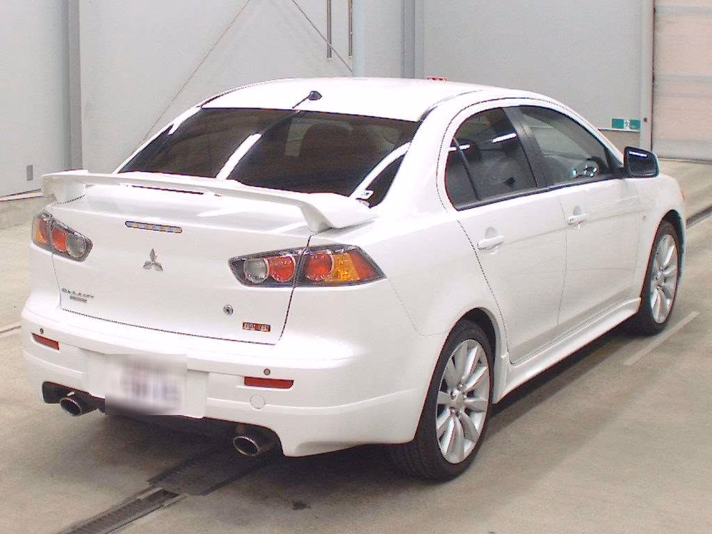 MITSUBISHI GALANT FORTIS