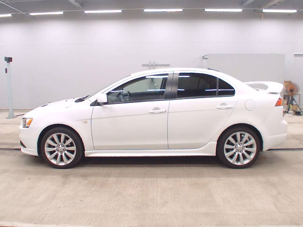 MITSUBISHI GALANT FORTIS
