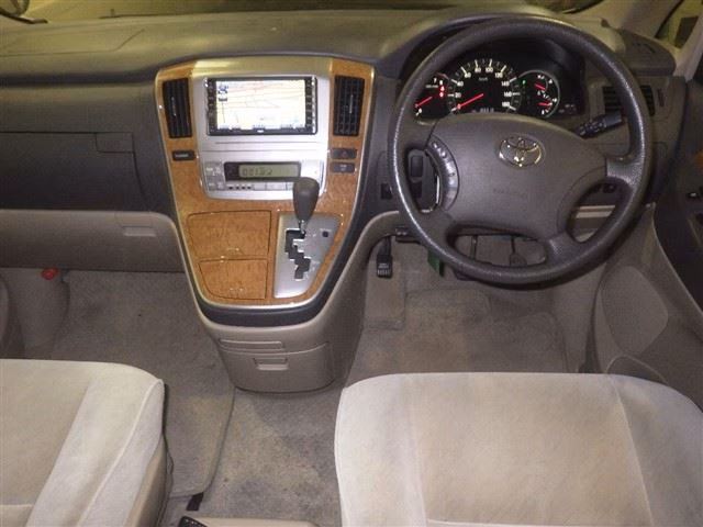 TOYOTA ALPHARD