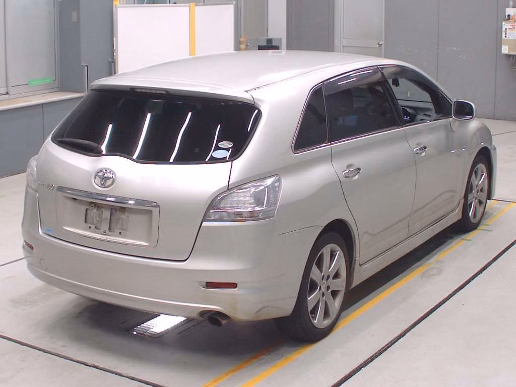 TOYOTA MARK X ZIO