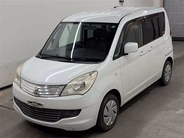 MITSUBISHI DELICA D:2