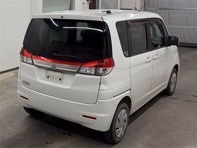MITSUBISHI DELICA D:2