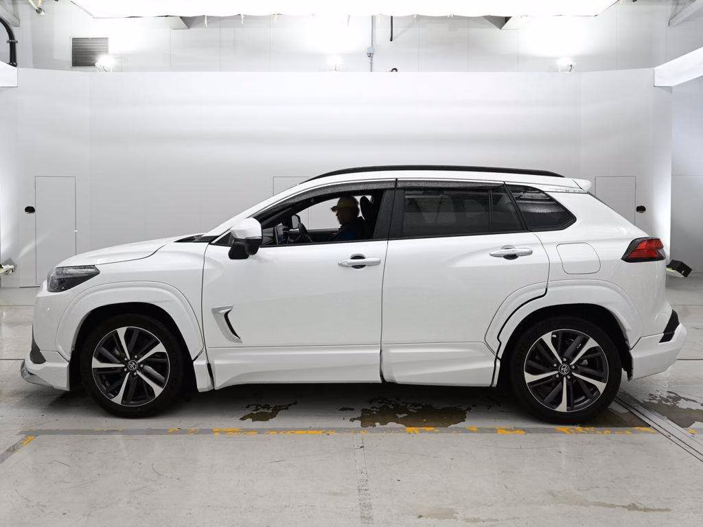 TOYOTA COROLLA CROSS