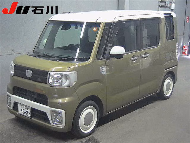 DAIHATSU WAKE