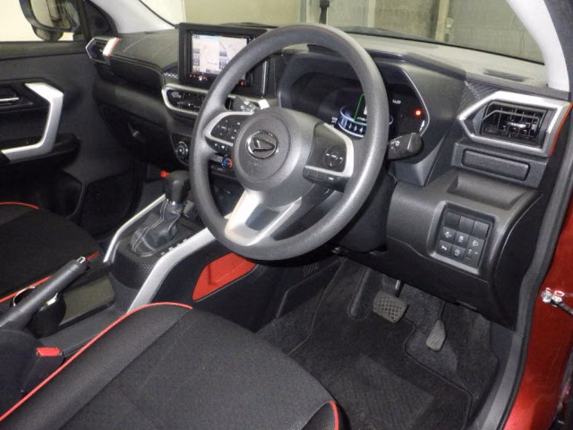 DAIHATSU ROCKY