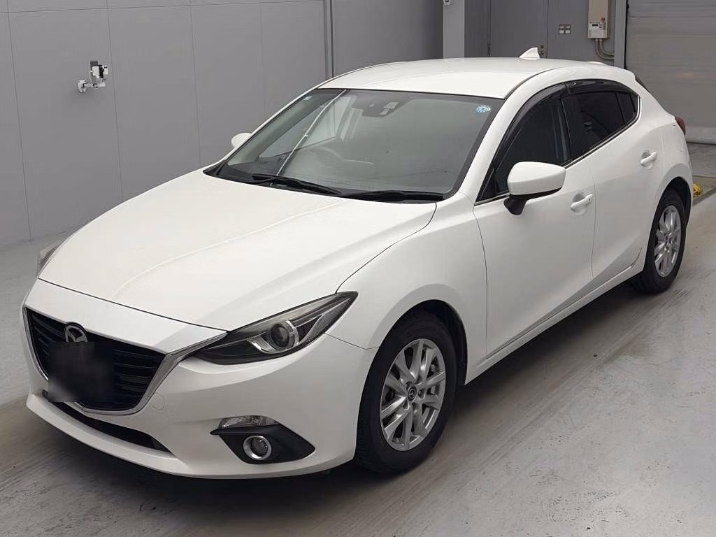 MAZDA AXELA