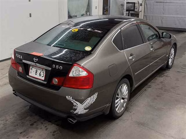 NISSAN FUGA