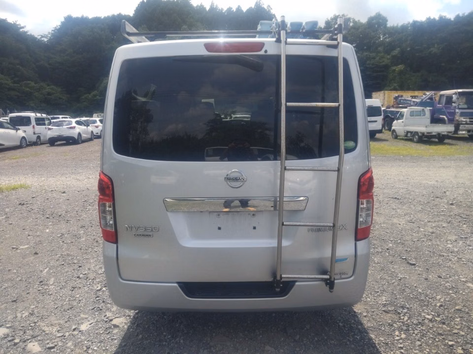 NISSAN NV350 CARAVAN