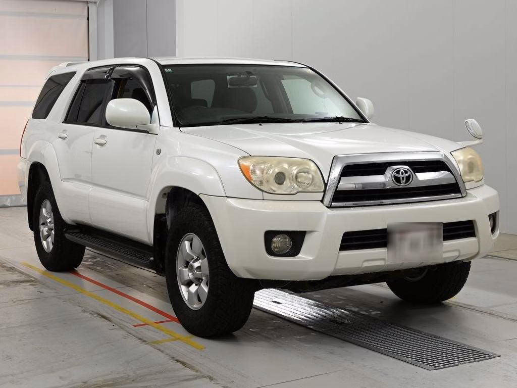 TOYOTA HILUX SURF