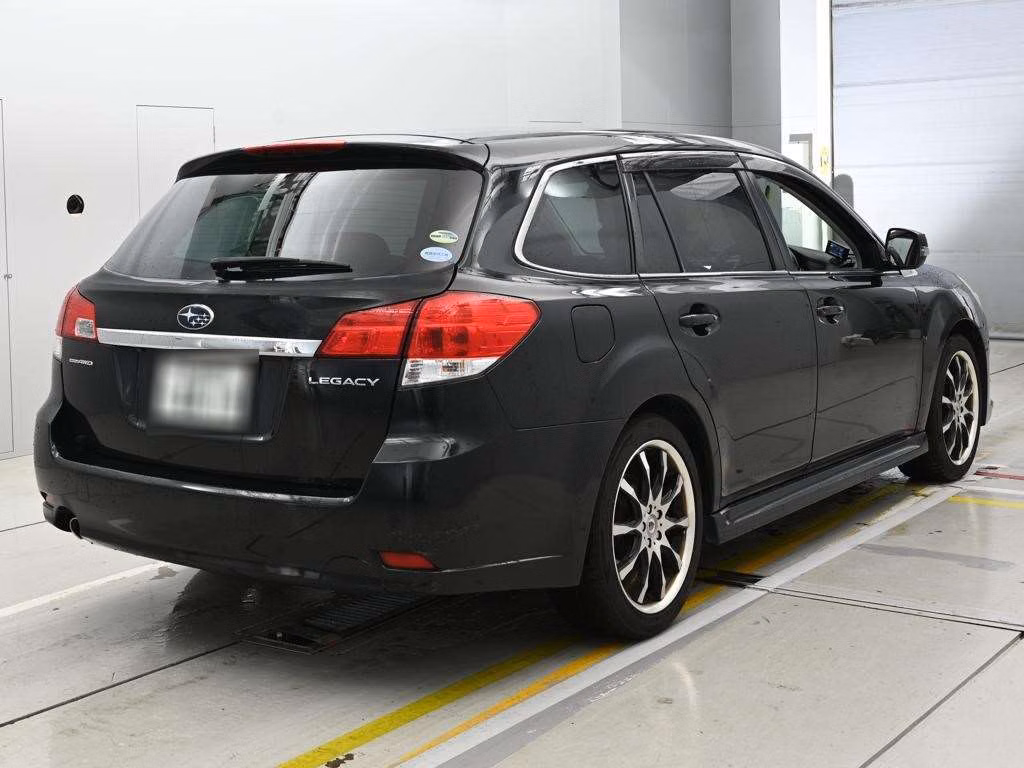 SUBARU LEGACY