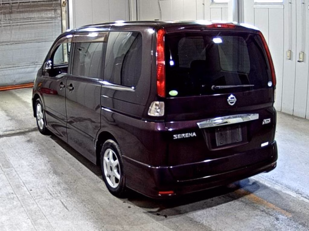 NISSAN SERENA