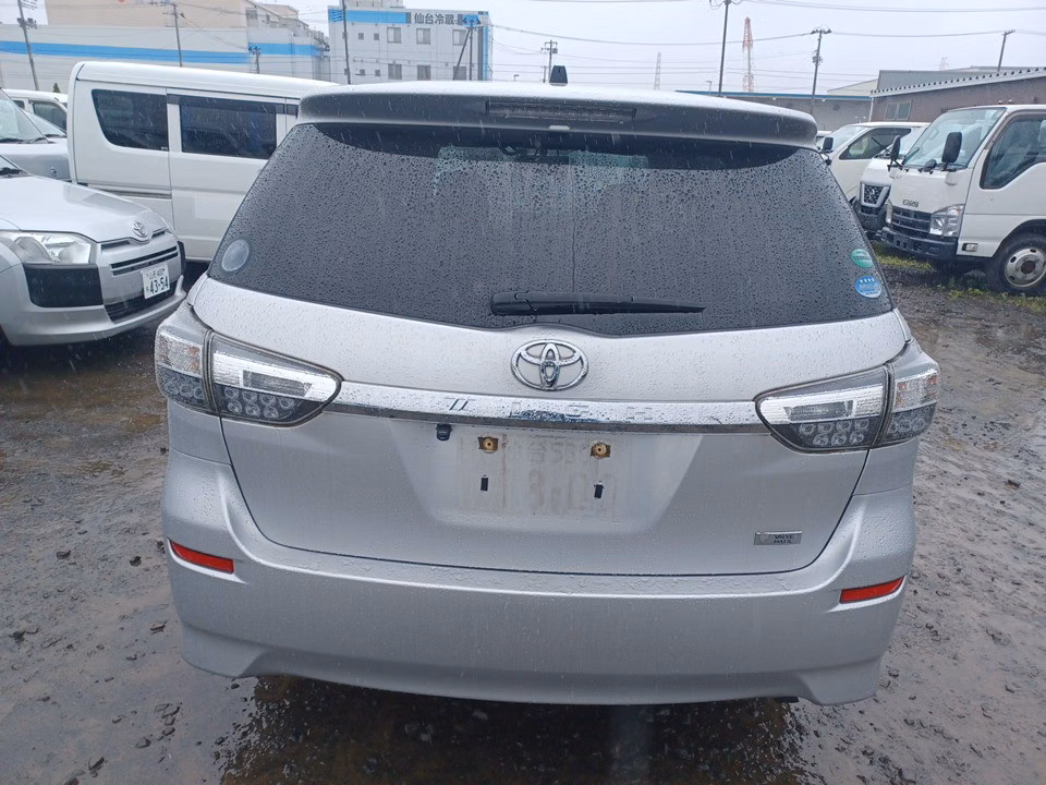 TOYOTA WISH
